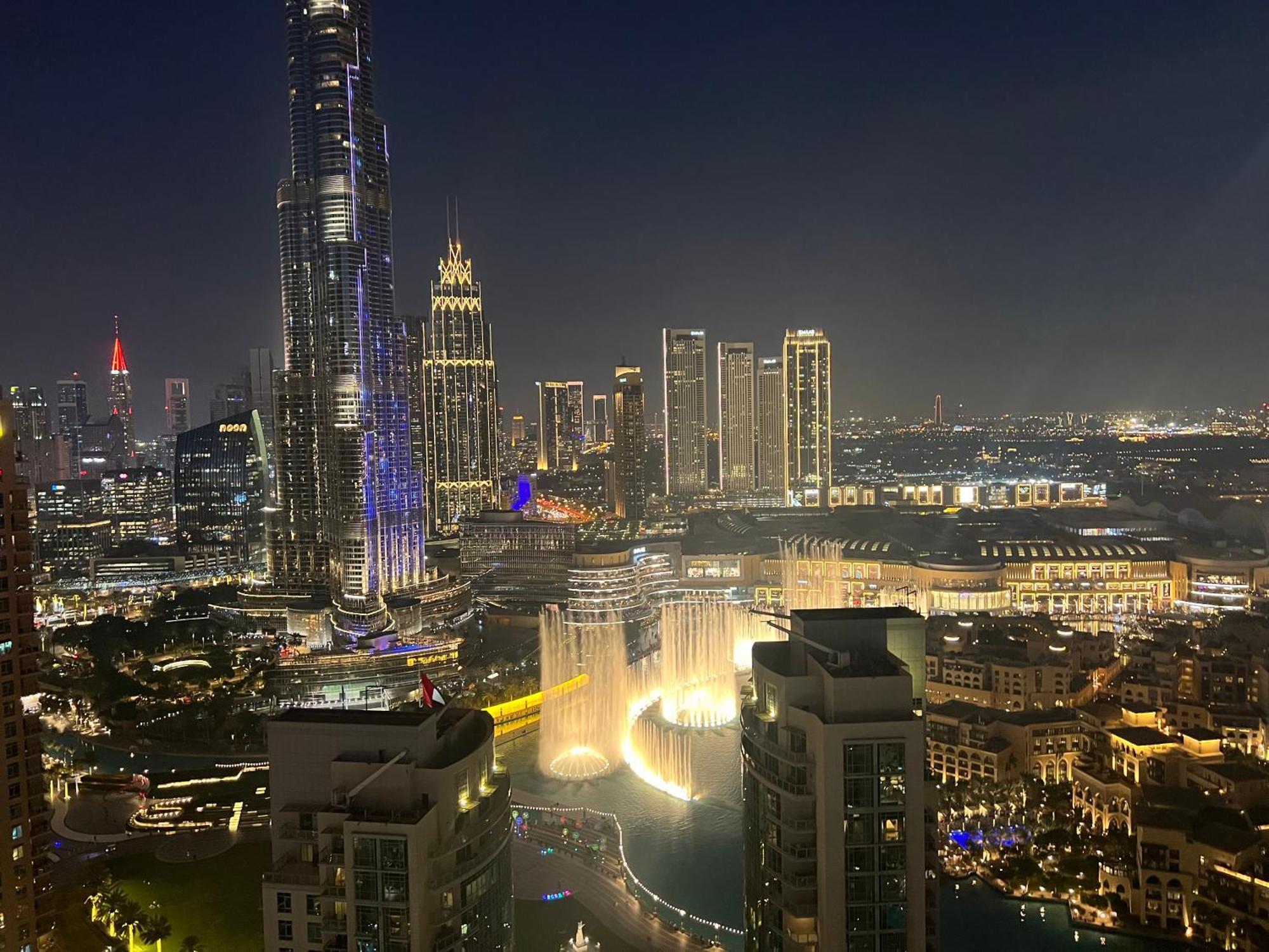 Prestige Living 2Br With Full Burj Khalifa And Fountain View By Auberge Dubaj Kültér fotó
