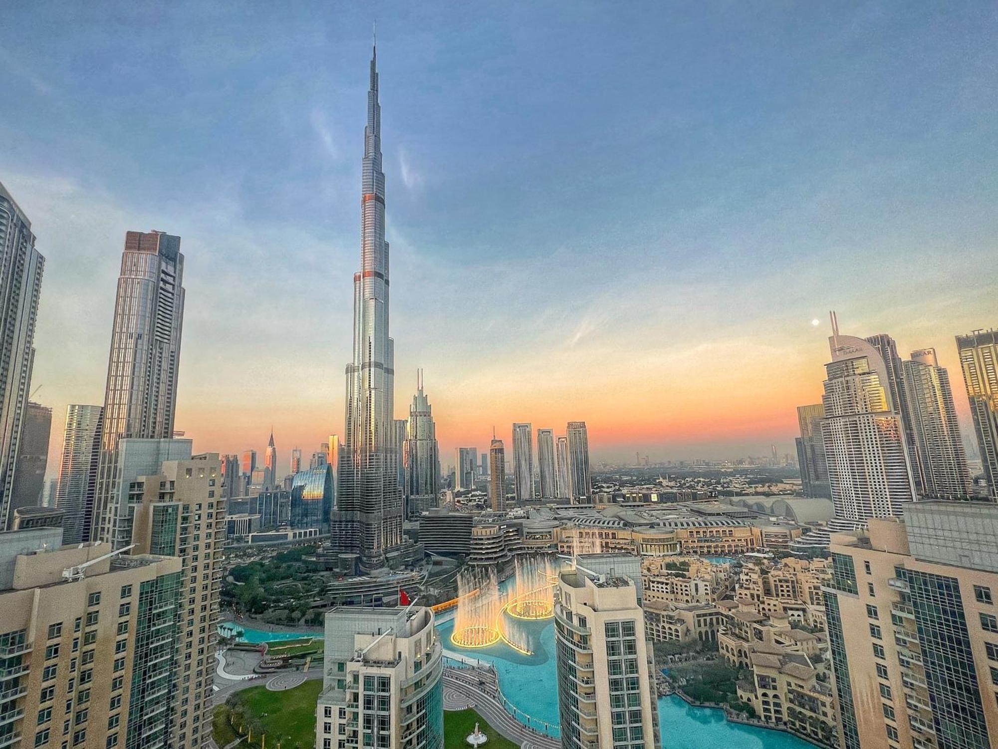 Prestige Living 2Br With Full Burj Khalifa And Fountain View By Auberge Dubaj Kültér fotó